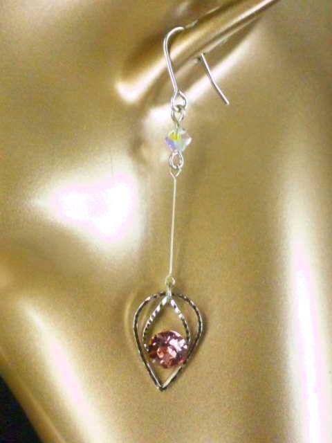 ハンドメイド★ゆらゆら!スワロビーズ2wayロングピアス★ < 女性アクセサリー/時計 ハンドメイド★ゆらゆら!スワロビーズ2wayロングピアス★ < 女性アクセサリー/時計の