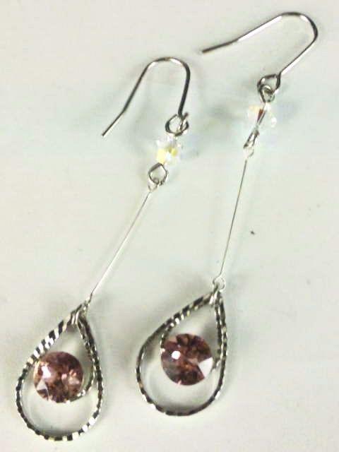 ハンドメイド★ゆらゆら!スワロビーズ2wayロングピアス★ < 女性アクセサリー/時計 ハンドメイド★ゆらゆら!スワロビーズ2wayロングピアス★ < 女性アクセサリー/時計の