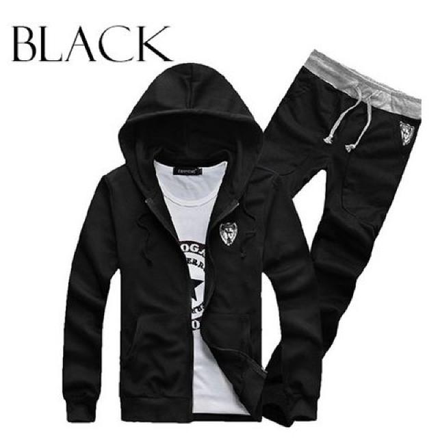 ★ワンポイントスエットパーカー上下セット★BK・M < 男性ファッション  ★ワンポイントスエットパーカー上下セット★BK・M  < 男性ファッションの