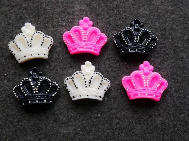 プラパーツ 手芸・アクセサリーパーツ  王冠 ティアラ6個セット デコパーツ < 香水/コスメ/ネイル  プラパーツ 手芸・アクセサリーパーツ  王冠 ティアラ6個セット デコパーツ  < 香水/コスメ/ネイルの