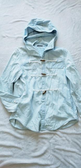 ★【Giacometti.】ジャコメッティ☆水色ブリーチ加工爽やかお洒落可愛い♪フード付き木製ボタン綿コットン長袖シャツジャケット < 男性ファッション  ★【Giacometti.】ジャコメッティ☆水色ブリーチ加工爽やかお洒落可愛い♪フード付き木製ボタン綿コットン長袖シャツジャケット < 男性ファッションの