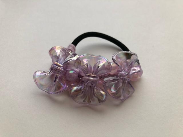 ハンドメイド ヘアゴム キラキラビーズ盛り盛り♪ パープルビーズ ピンクビーズ 大きなリボン パープル < 女性ファッション  ハンドメイド ヘアゴム キラキラビーズ盛り盛り♪ パープルビーズ ピンクビーズ 大きなリボン パープル  < 女性ファッションの