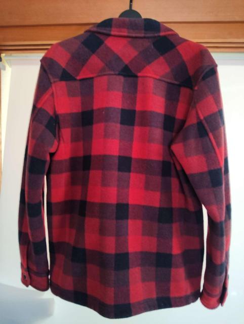 ユニクロ 313-054487 赤黒チェック柄 厚手ジップアップシャツジャケット < 女性ファッション ユニクロ 313-054487 赤黒チェック柄 厚手ジップアップシャツジャケット < 女性ファッションの