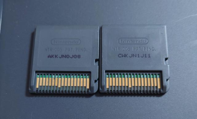 かわいい仔犬DS 1 2 セット < ゲーム本体/ソフト  かわいい仔犬DS 1 2 セット < ゲーム本体/ソフトの