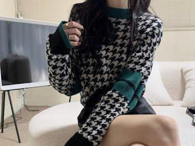 レトロ 千鳥チェック ニットセーター ブラック < 女性ファッション レトロ 千鳥チェック ニットセーター ブラック < 女性ファッションの