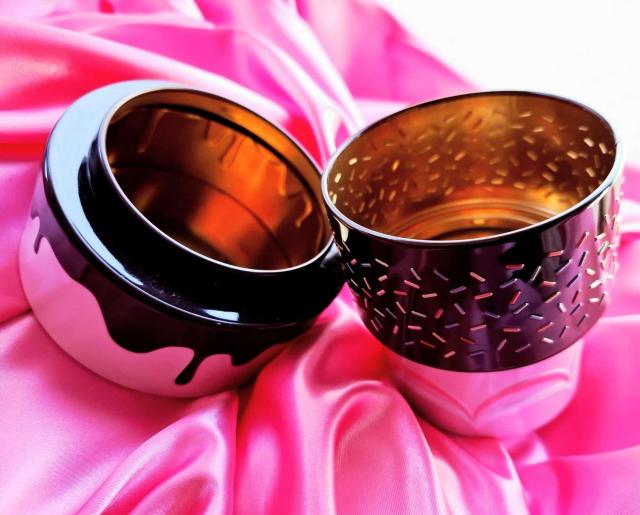 甘可愛スイーツ缶♪GODIVA*ゴディバ♪バースデーケーキ缶のみ♪約12×9cm < インテリア/ライフ 甘可愛スイーツ缶♪GODIVA*ゴディバ♪バースデーケーキ缶のみ♪約12×9cm < インテリア/ライフの