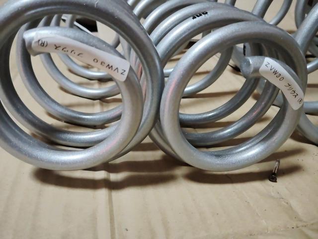 apr ZVW30 プリウス用 ローダウンスプリング < 自動車/バイク apr ZVW30 プリウス用 ローダウンスプリング < 自動車/バイク