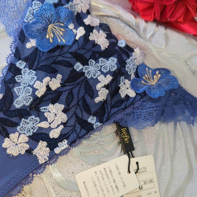 Wacoal/ワコール/Trefle/トレフル/56G/イングリッシュガーデン/ソングTバックショーツ/M/BU/PBF456 < 女性ファッション Wacoal/ワコール/Trefle/トレフル/56G/イングリッシュガーデン/ソングTバックショーツ/M/BU/PBF456 < 女性ファッションの