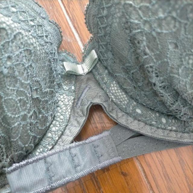 トリンプ アモスタイル ワイヤーブラジャー B75/B75 新品 グリーン < 女性ファッション  トリンプ アモスタイル ワイヤーブラジャー B75/B75 新品 グリーン < 女性ファッションの