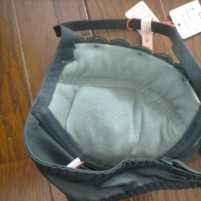 トリンプ アモスタイル ワイヤーブラジャー B75/B75 新品 グリーン < 女性ファッション  トリンプ アモスタイル ワイヤーブラジャー B75/B75 新品 グリーン < 女性ファッションの