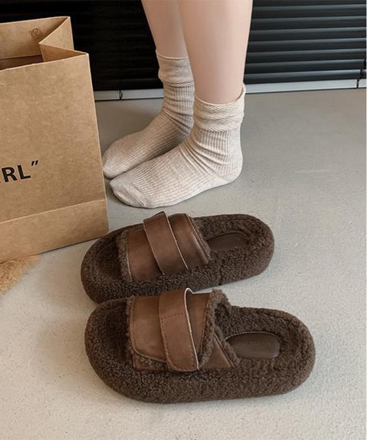 送料無料 新品 ファーサンダル 厚底 レトロボアサンダル < 女性ファッション  送料無料 新品 ファーサンダル 厚底 レトロボアサンダル < 女性ファッションの