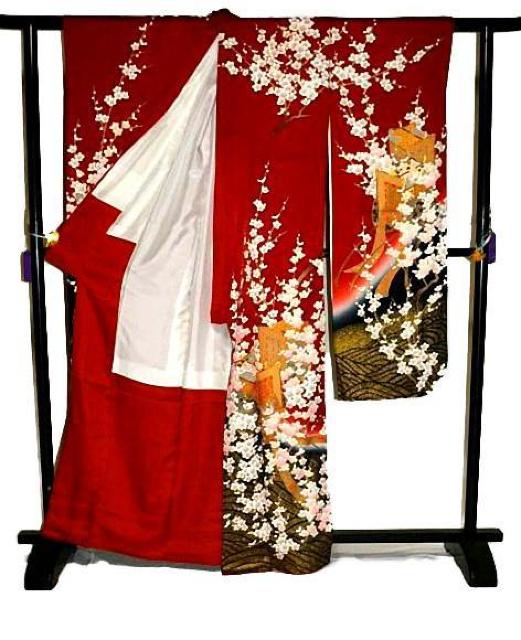 【最高級】新品同様 暈し染め 金彩 金駒シシュウ 御所車枝梅 バチ衿 振袖 身丈165cm 裄丈69.5cm T3551 < 女性ファッション  【最高級】新品同様 暈し染め 金彩 金駒シシュウ 御所車枝梅 バチ衿 振袖 身丈165cm 裄丈69.5cm T3551 < 女性ファッションの