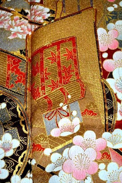 【最高級】新品同様 暈し染め 金彩 金駒シシュウ 御所車枝梅 バチ衿 振袖 身丈165cm 裄丈69.5cm T3551 < 女性ファッション  【最高級】新品同様 暈し染め 金彩 金駒シシュウ 御所車枝梅 バチ衿 振袖 身丈165cm 裄丈69.5cm T3551 < 女性ファッションの