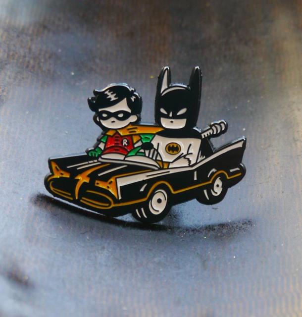 新品 バットマン ロビン Batman ピンブローチ ピンバッジ ピンズ < ホビー 新品 バットマン ロビン Batman ピンブローチ ピンバッジ ピンズ < ホビーの