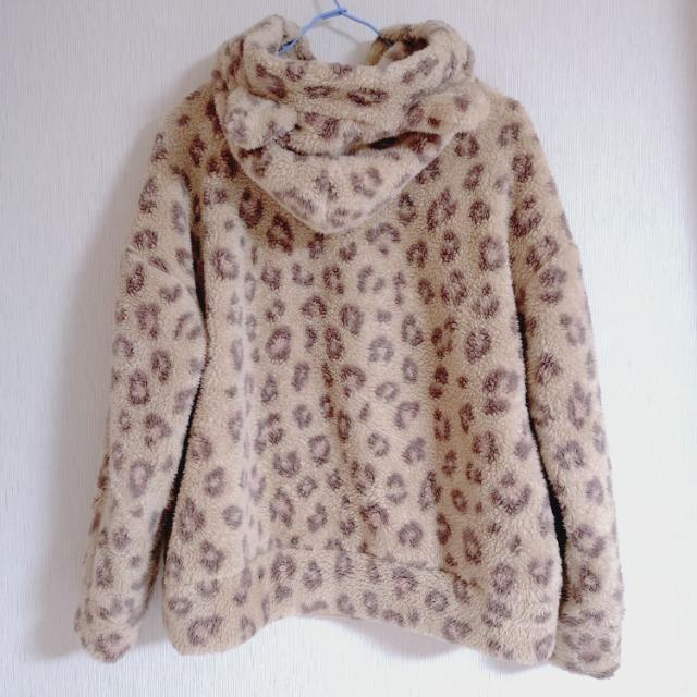 GU マシュマロフィール ラウンジセット レオパード トップスのみ M ヒョウ柄 豹柄 < ブランド GU マシュマロフィール ラウンジセット レオパード トップスのみ M ヒョウ柄 豹柄 < ブランドの