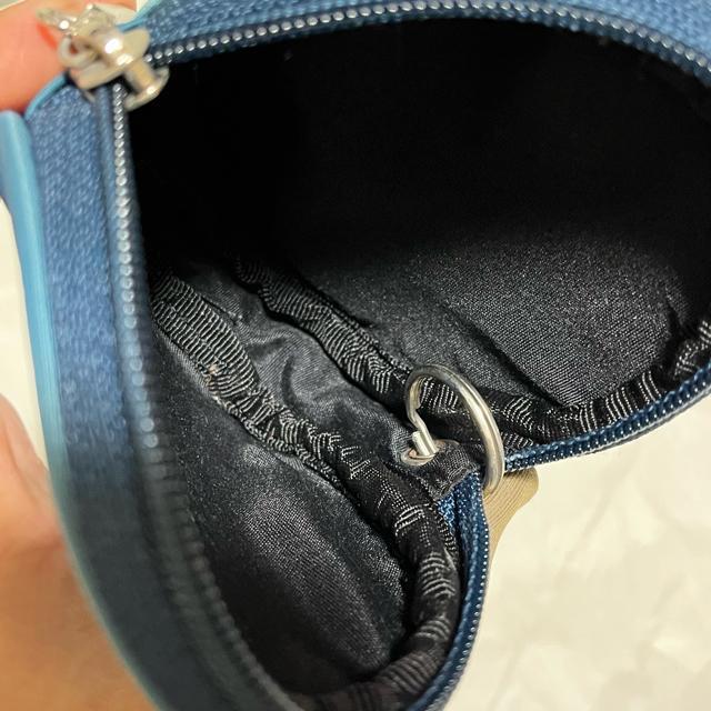 �yGUESS / �Q�X�z �ی^ �|�[�`�E�������� / �u���[�n �}���`�P�[�X �� �u�����h�� 