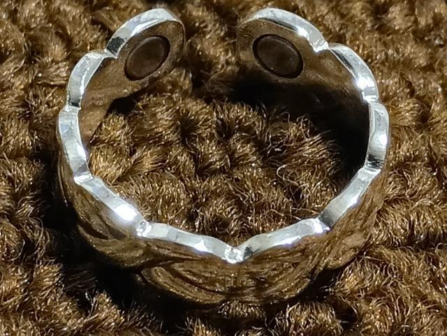 ���C�����O�ł��B��_����B�p���[�̌����i�ɂāB�u���s���i�A�R���A��J�̌y���A�ɂ݂̊ɘa���v  �� �����A�N�Z�T���[/���v�� 