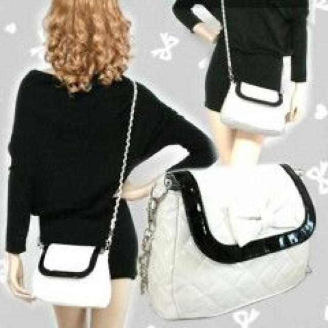 《New》プリンセス★エナメルキルティング・リボン*ポシェット/ショルダーバッグ<ホワイト> < 女性ファッション  《New》プリンセス★エナメルキルティング・リボン*ポシェット/ショルダーバッグ<ホワイト>  < 女性ファッションの
