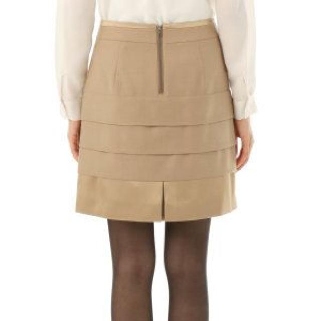 INDIVIベージュ ミニスカート ウール ティアード異素材M9号 < 女性ファッション  INDIVIベージュ ミニスカート ウール ティアード異素材M9号 < 女性ファッションの