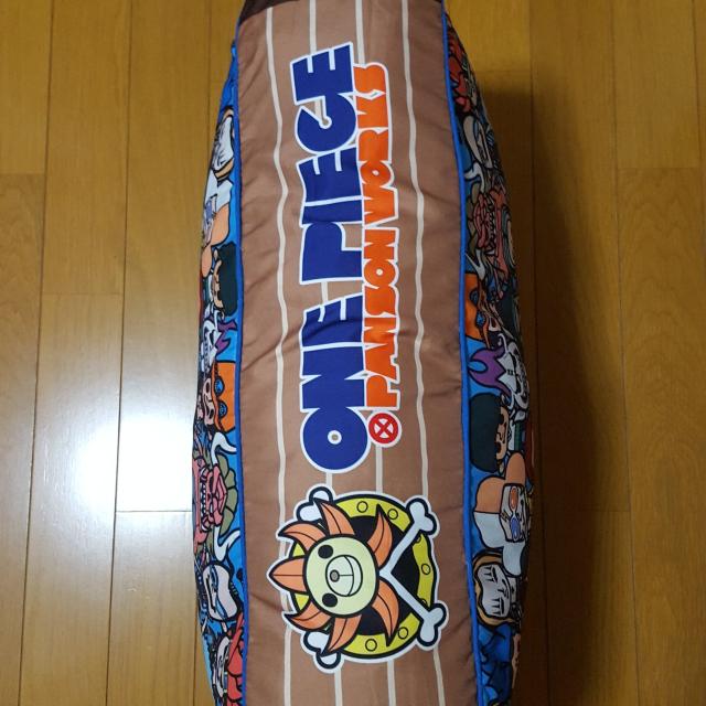 新品〓ワンピース★ビッグクッション♪ < アニメ/コミック/キャラクター  新品〓ワンピース★ビッグクッション♪ < アニメ/コミック/キャラクターの