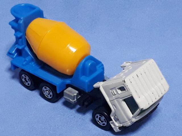 絶版トミカNo.53 日産ディーゼル ミキサー車 < ホビー  絶版トミカNo.53 日産ディーゼル ミキサー車 < ホビーの