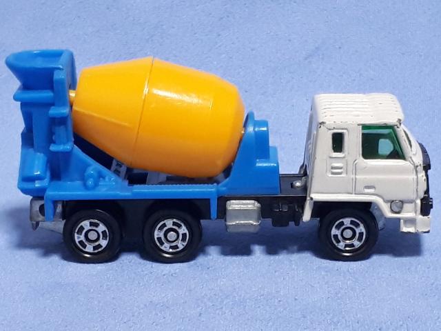 絶版トミカNo.53 日産ディーゼル ミキサー車 < ホビー  絶版トミカNo.53 日産ディーゼル ミキサー車 < ホビーの
