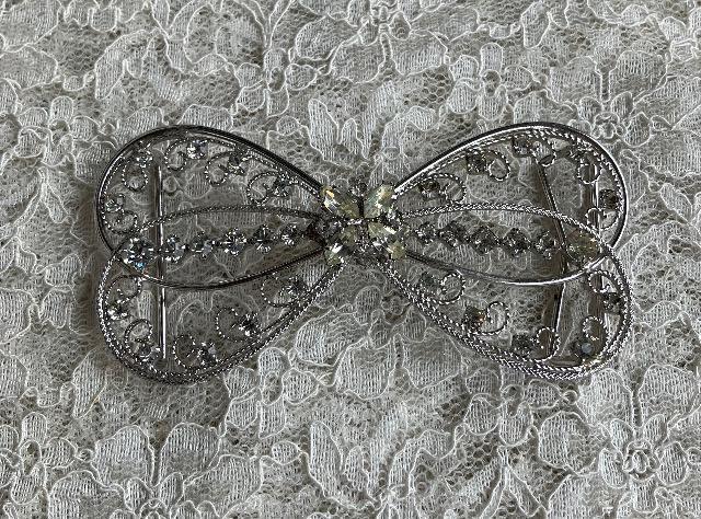 アンティークヴィンテージ☆ラインストーンバタフライベルトバックルパーツ < 女性ファッション  アンティークヴィンテージ☆ラインストーンバタフライベルトバックルパーツ  < 女性ファッションの