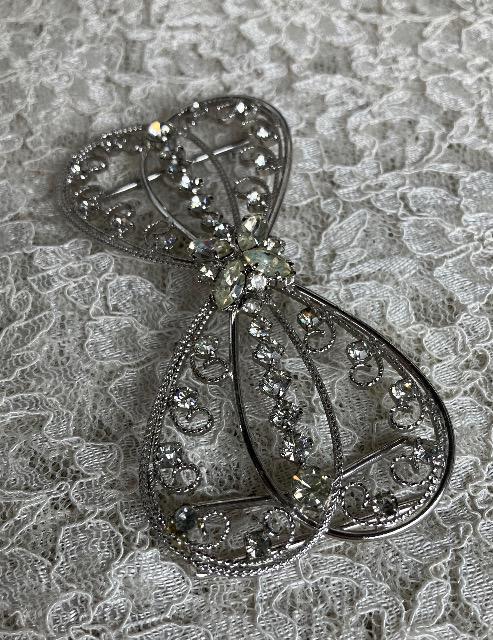 アンティークヴィンテージ☆ラインストーンバタフライベルトバックルパーツ < 女性ファッション  アンティークヴィンテージ☆ラインストーンバタフライベルトバックルパーツ < 女性ファッションの
