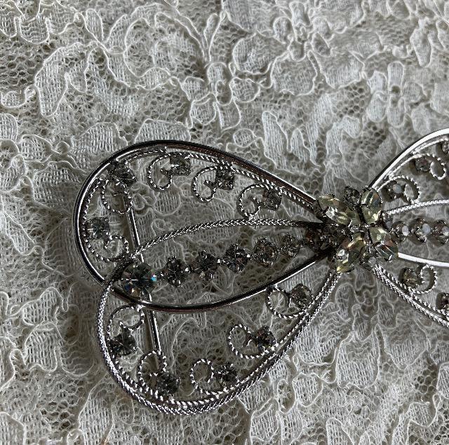 アンティークヴィンテージ☆ラインストーンバタフライベルトバックルパーツ < 女性ファッション  アンティークヴィンテージ☆ラインストーンバタフライベルトバックルパーツ < 女性ファッションの