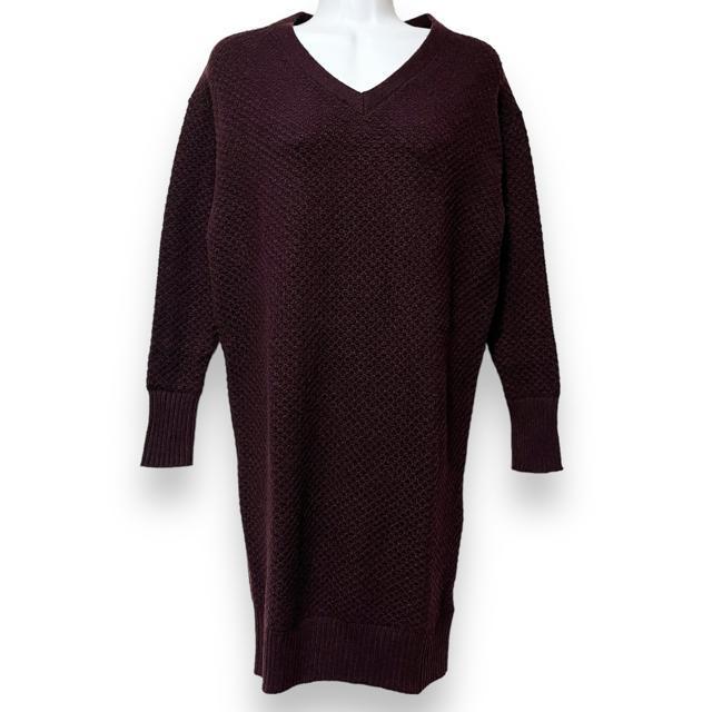 yUNIQLO/Szo[KfBq҂VlbNjbgs[X  uh 