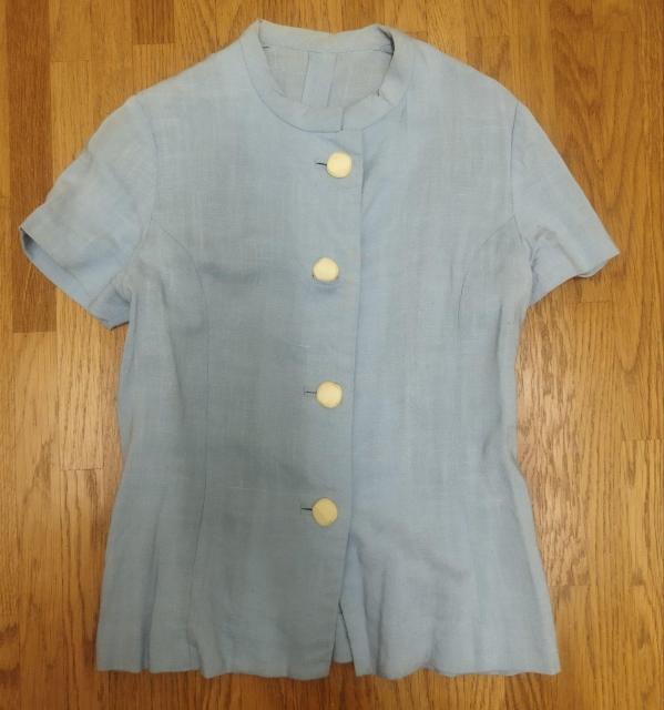 水色 麻 チャイナカラー 1960年代ビンテージ ハンドメイド ブラウス < 女性ファッション  水色 麻 チャイナカラー 1960年代ビンテージ ハンドメイド ブラウス < 女性ファッションの