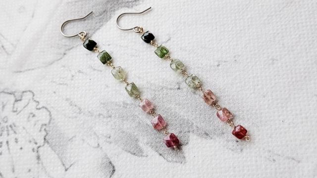 14kgf*トルマリンのロングピアス*24024 < 女性アクセサリー/時計 14kgf*トルマリンのロングピアス*24024 < 女性アクセサリー/時計の