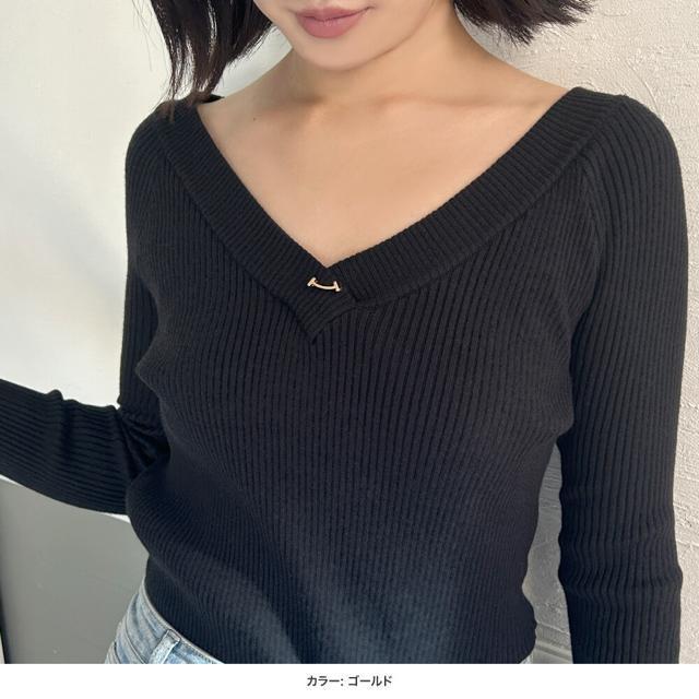 ネックピン【新品】スマイル ブローチ●シルバーカラー●胸元調整 ワンポイント アクセント ニット セーター ジャケット シャツ < 女性アクセサリー/時計  ネックピン【新品】スマイル ブローチ●シルバーカラー●胸元調整 ワンポイント アクセント ニット セーター ジャケット シャツ < 女性アクセサリー/時計の