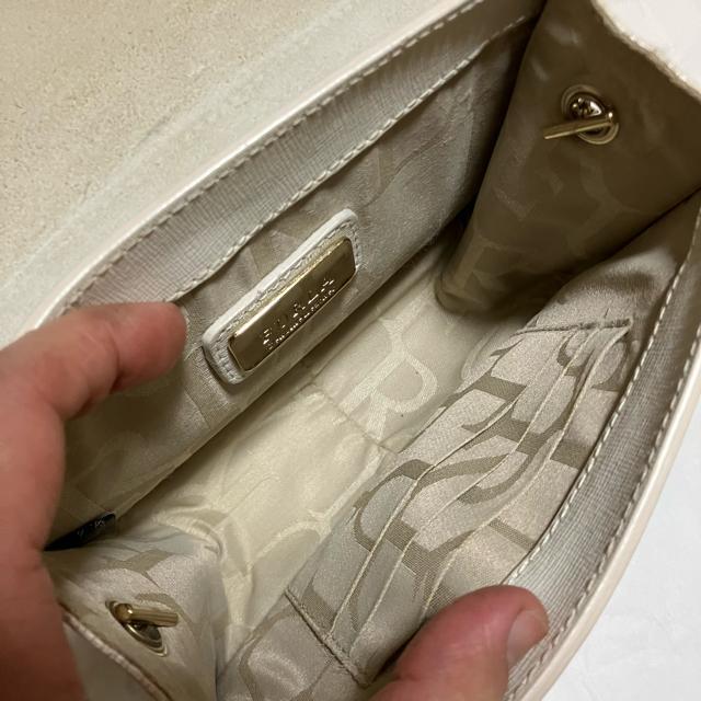 【FURLA / フルラ】 メトロポリス / ショルダーバッグ / スタッズ < ブランド  【FURLA / フルラ】 メトロポリス / ショルダーバッグ / スタッズ < ブランドの