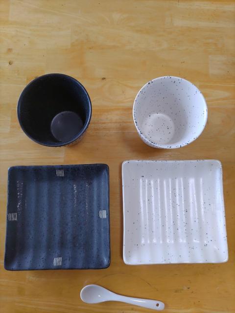 ※未使用※陶器のモノトーンティー&ケーキセット < インテリア/ライフ  ※未使用※陶器のモノトーンティー&ケーキセット < インテリア/ライフの
