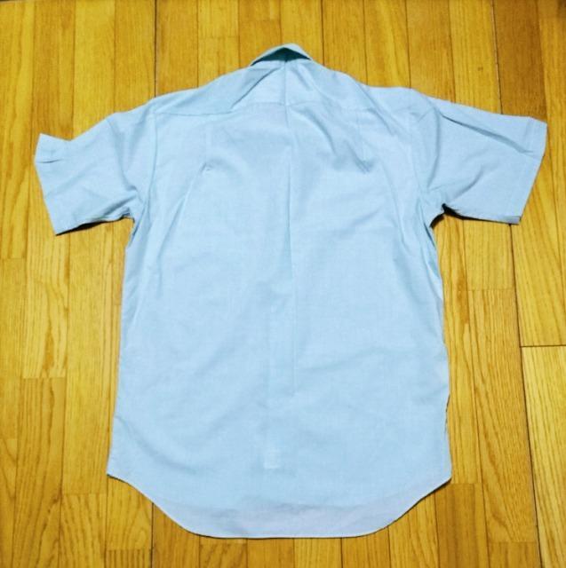 GRECALE 半袖形態安定シャツ 40 みずいろ系 美品 < 男性ファッション  GRECALE 半袖形態安定シャツ 40 みずいろ系 美品 < 男性ファッションの