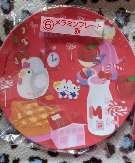 ハローキティ50thアニバーサリー当りくじB点セット(ぬいぐるみセット、メラミンプレート、クリアファイルセット) < おもちゃ ハローキティ50thアニバーサリー当りくじB点セット(ぬいぐるみセット、メラミンプレート、クリアファイルセット) < おもちゃの