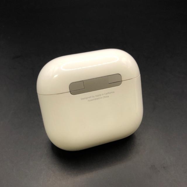  i Apple Abv AirPods4 CXCz  Ɠd/AV 