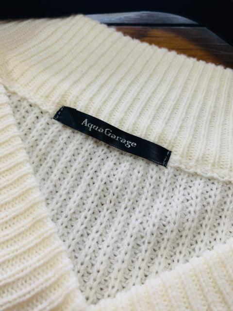 【サイズFREE】AQUA GARAGE◆ふわ柔リブ◆中厚Vネックニット < 女性ファッション  【サイズFREE】AQUA GARAGE◆ふわ柔リブ◆中厚Vネックニット < 女性ファッションの