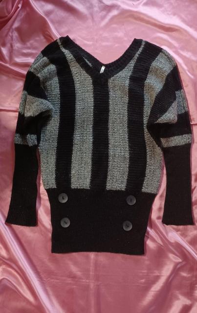 ★太ストライプ黒ブラック×杢グレー☆キラキララメ糸デカボタンお洒落可愛い♪長袖ドルマン両Vネックロングニットセーター < 女性ファッション  ★太ストライプ黒ブラック×杢グレー☆キラキララメ糸デカボタンお洒落可愛い♪長袖ドルマン両Vネックロングニットセーター < 女性ファッションの