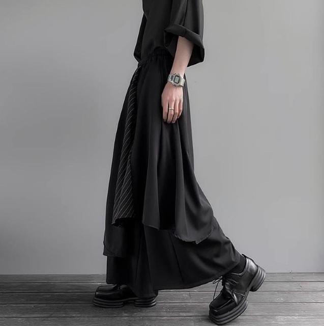 〜3L4L5L*重ね着風ストライプアシンメトリー袴パンツ*黒 < 女性ファッション 〜3L4L5L*重ね着風ストライプアシンメトリー袴パンツ*黒 < 女性ファッションの