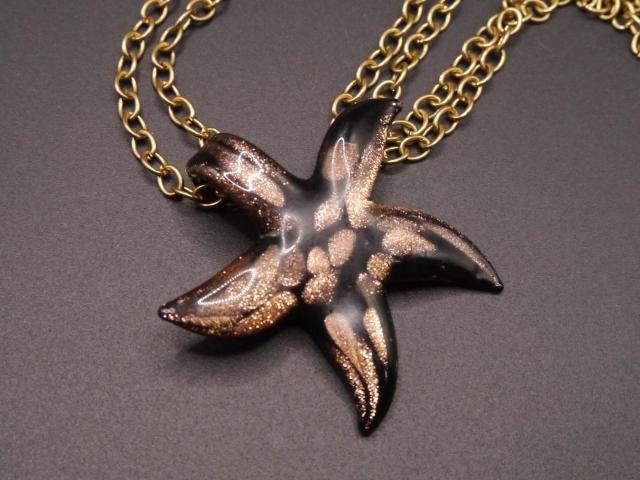 新品 アンティーク調ヒトデひとでネックレス < 女性アクセサリー/時計  新品 アンティーク調ヒトデひとでネックレス < 女性アクセサリー/時計の