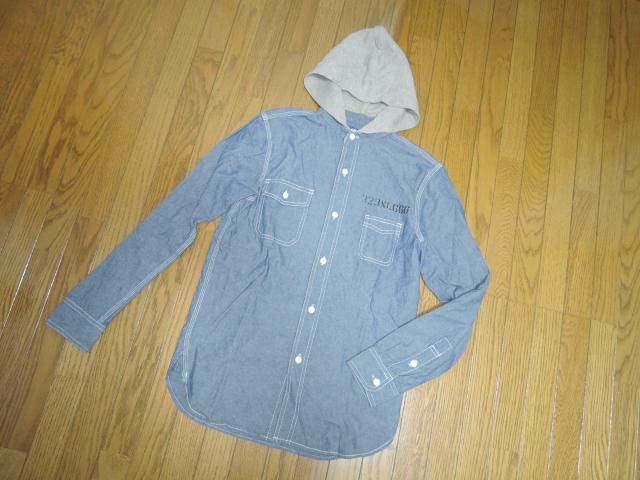 XLARGE エクストララージ パーカー シャツ S 背ロゴ LOGO デニム シャンブレー インディゴ 美中古 < ブランド  XLARGE エクストララージ パーカー シャツ S 背ロゴ LOGO デニム シャンブレー インディゴ 美中古 < ブランドの