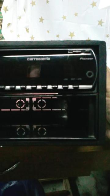 中古品 1DINボックス付きCDレシーバーカロッツェリアDEN-320  シリアルNo.GJGE016977JP < 自動車/バイク 中古品 1DINボックス付きCDレシーバーカロッツェリアDEN-320  シリアルNo.GJGE016977JP < 自動車/バイク