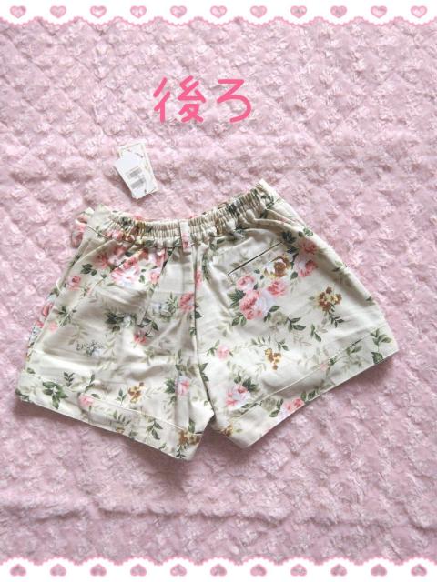 新品☆Boyholic*リボン付き花柄ショートパンツ < 女性ファッション  新品☆Boyholic*リボン付き花柄ショートパンツ < 女性ファッションの