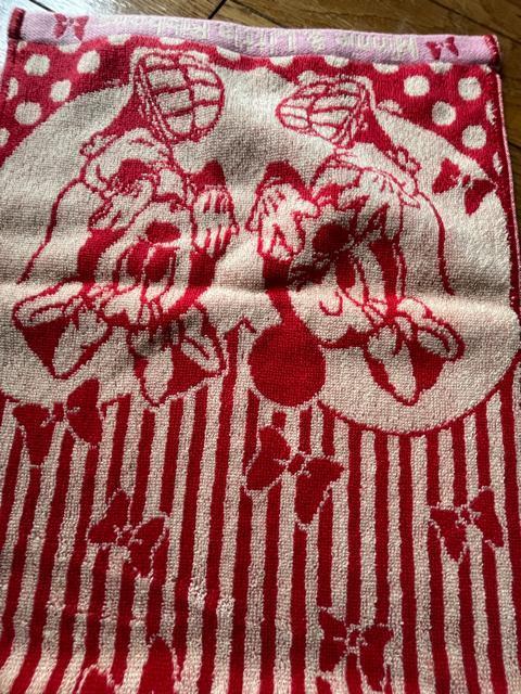 ディズニー!Minnie & LittIe Ribbons!愛らしく可愛い!しっかり素材!タオルミミしっかり!フェイスタオル!新品 < インテリア/ライフ  ディズニー!Minnie & LittIe Ribbons!愛らしく可愛い!しっかり素材!タオルミミしっかり!フェイスタオル!新品 < インテリア/ライフの