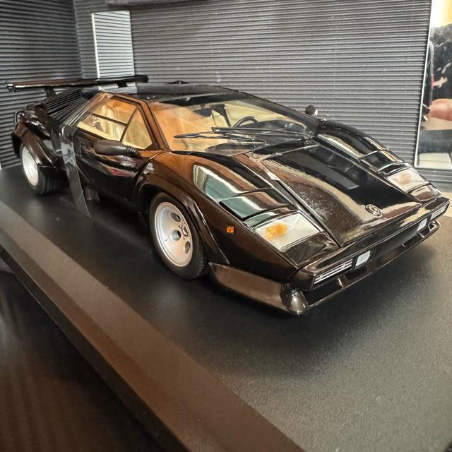 絶版未展示品 京商 1/18 ランボルギーニ カウンタック LP500 < ホビー  絶版未展示品 京商 1/18 ランボルギーニ カウンタック LP500  < ホビーの