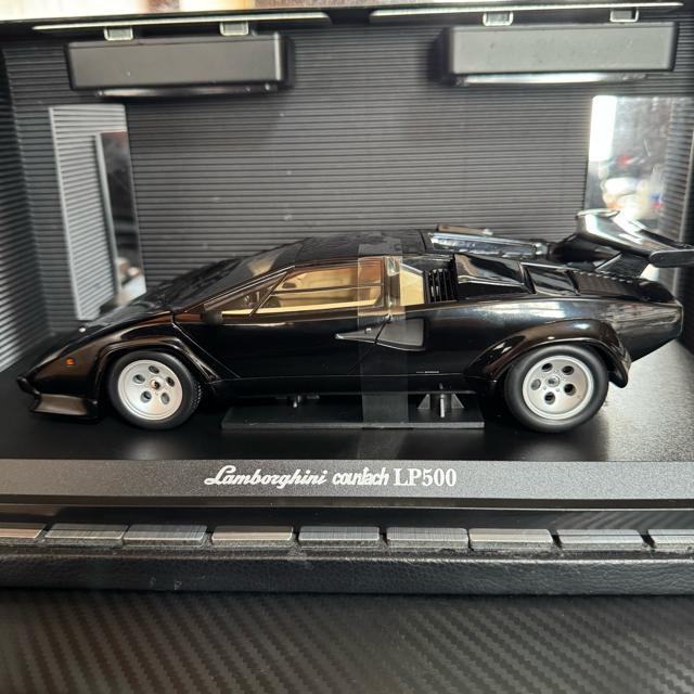絶版未展示品 京商 1/18 ランボルギーニ カウンタック LP500 < ホビー  絶版未展示品 京商 1/18 ランボルギーニ カウンタック LP500 < ホビーの