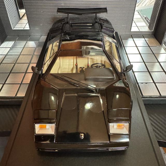 絶版未展示品 京商 1/18 ランボルギーニ カウンタック LP500 < ホビー  絶版未展示品 京商 1/18 ランボルギーニ カウンタック LP500 < ホビーの