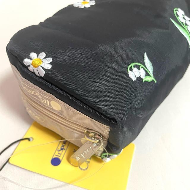 ★新品未使用★LeSportsac レスポートサック チェスティ デイジーバレー 刺繍 化粧ポーチ ポーチ 6511  送料無料 < 女性ファッション  ★新品未使用★LeSportsac レスポートサック チェスティ デイジーバレー 刺繍 化粧ポーチ ポーチ 6511  送料無料 < 女性ファッションの